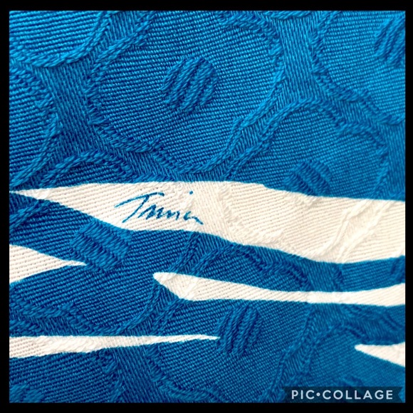 Trina Turk Skirt Size 12 Blue & White Print - Picture 6 of 6